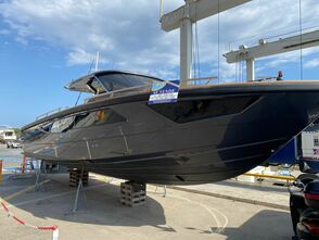 Express Cruiser - Focus Motor Yachts FORZA  37