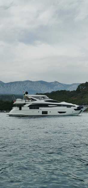 Yate de Crucero - Azimut Yachts Grande 30