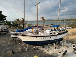 Centre Cockpit - Vagabond 47