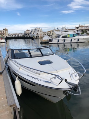 Pilothouse - Parker 750 DC