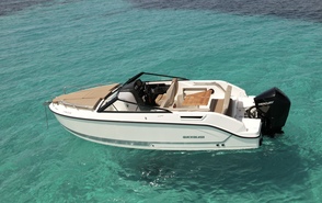 Deck Boat - Quicksilver 675