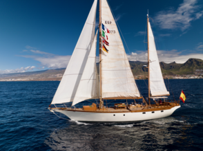 Classic Sailing Yacht - ALBA Van de Stadt