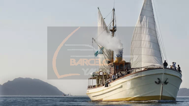 Barco de Pasajeros - Buque Museo A Vapor y de Pasaje