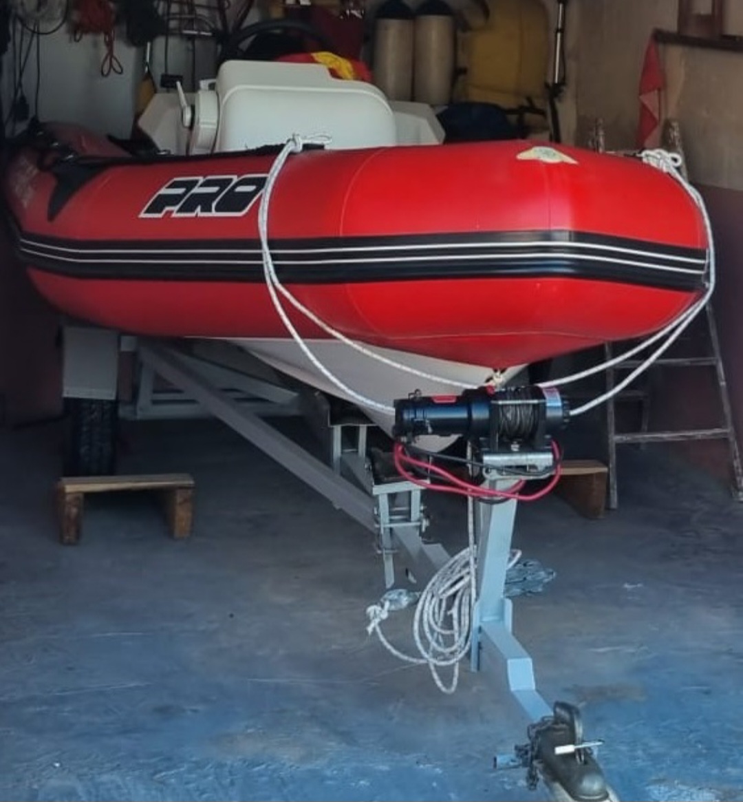 RHIB - Zodiac Pro 2