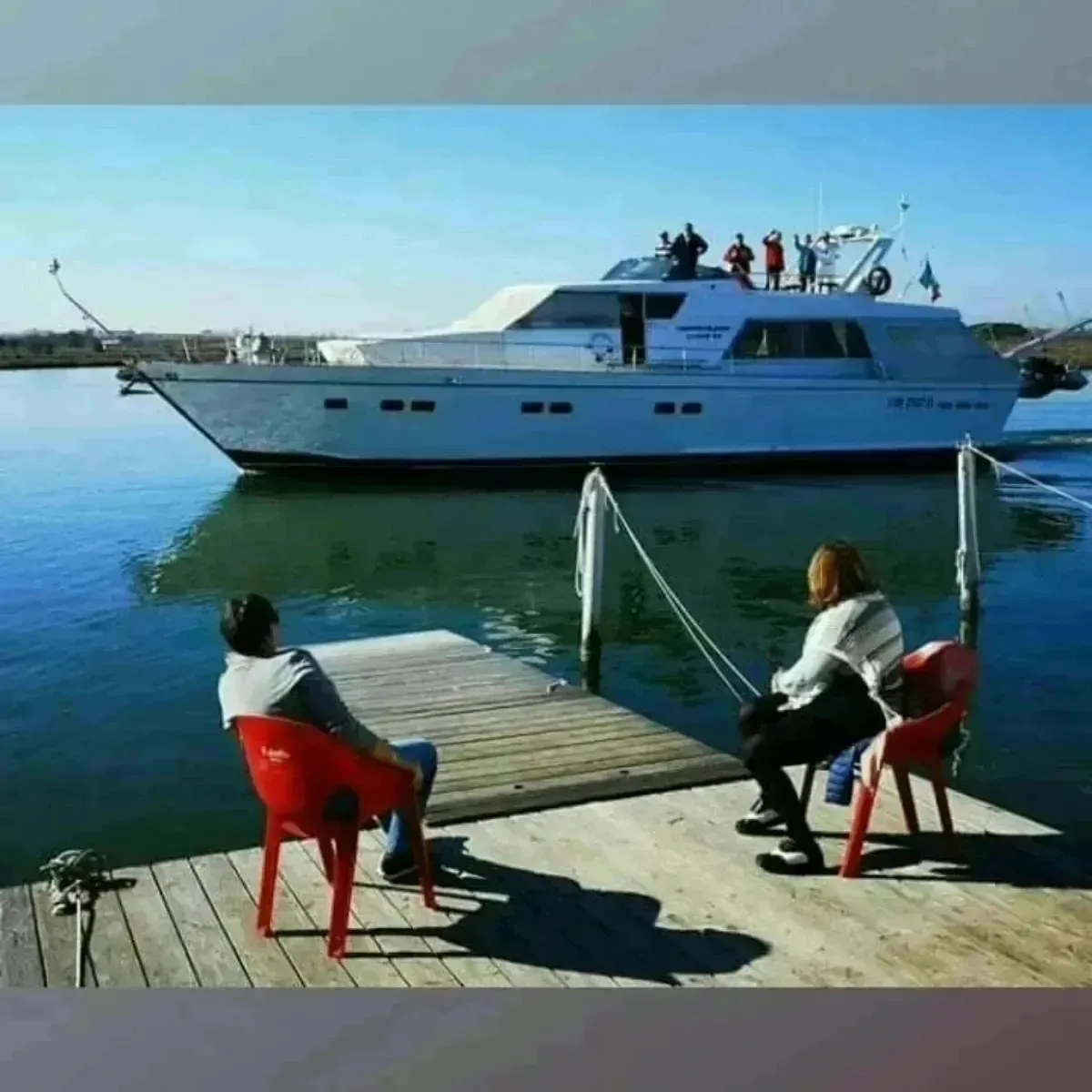 Yacht - Cantieri Di Pisa Akhir