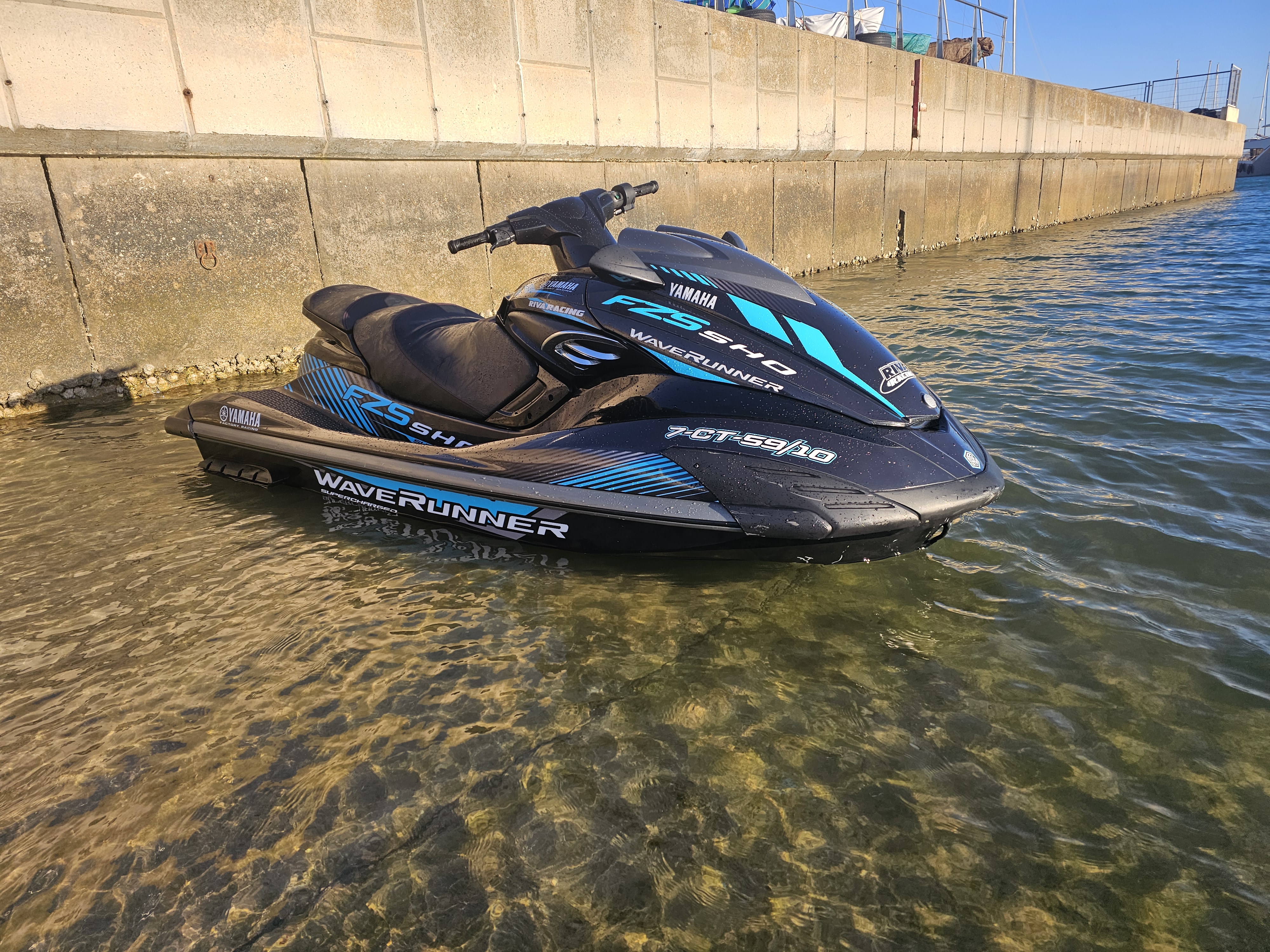 Moto de Agua (Jet Ski) - Yamaha Fzs