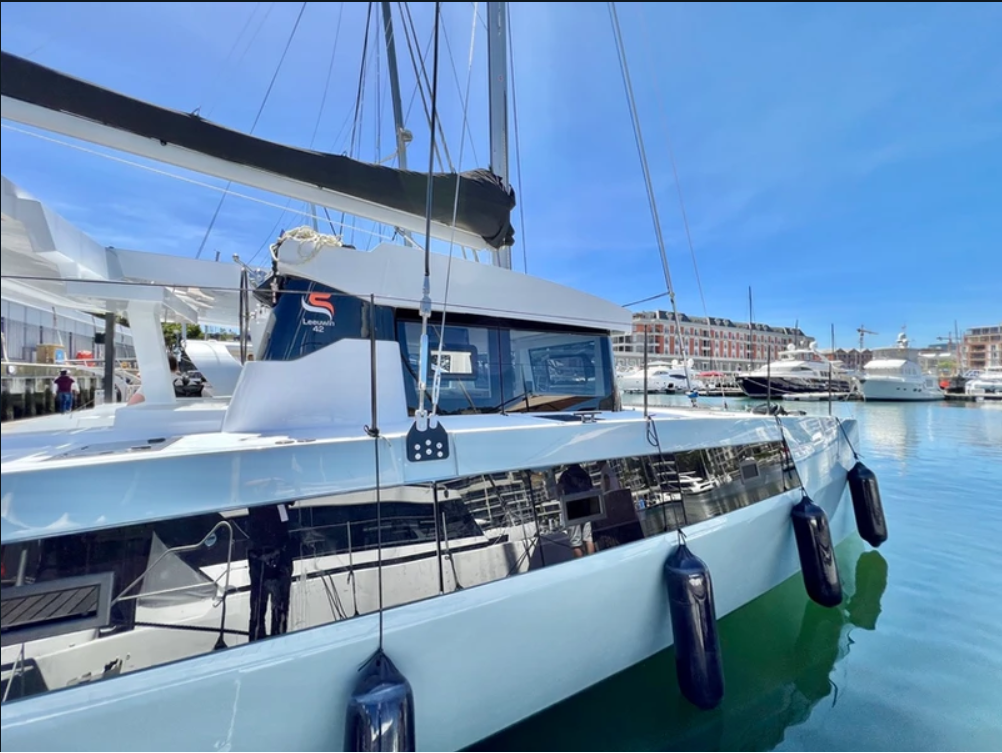 Sailing Catamaran - Leeuwin 42