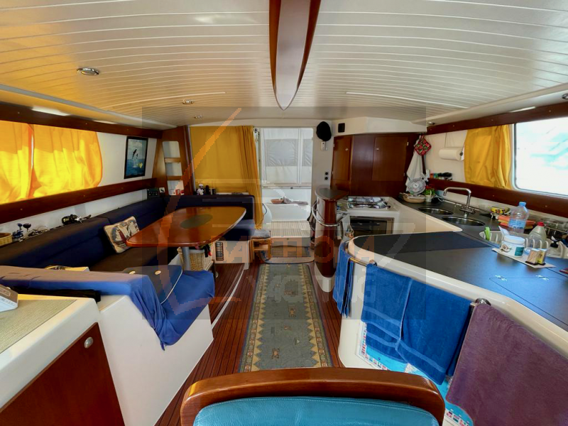 Catamaran - Fountaine Pajot Maryland 37