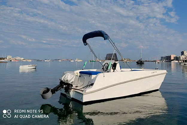 Motor Boat - Olbap 5 CATAMARÁN