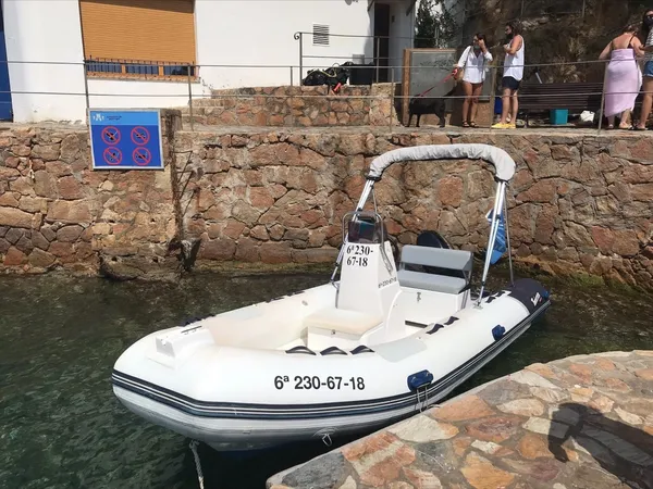 Embarcación Semirrígida - Twister Rib 470