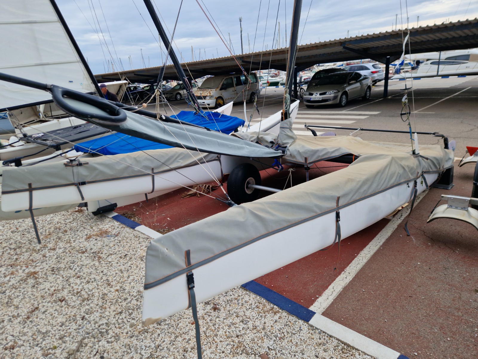 Beach Catamaran - FxOne