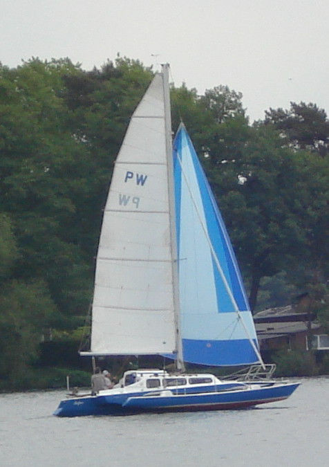 Sailing Trimaran - Kelsall K-27