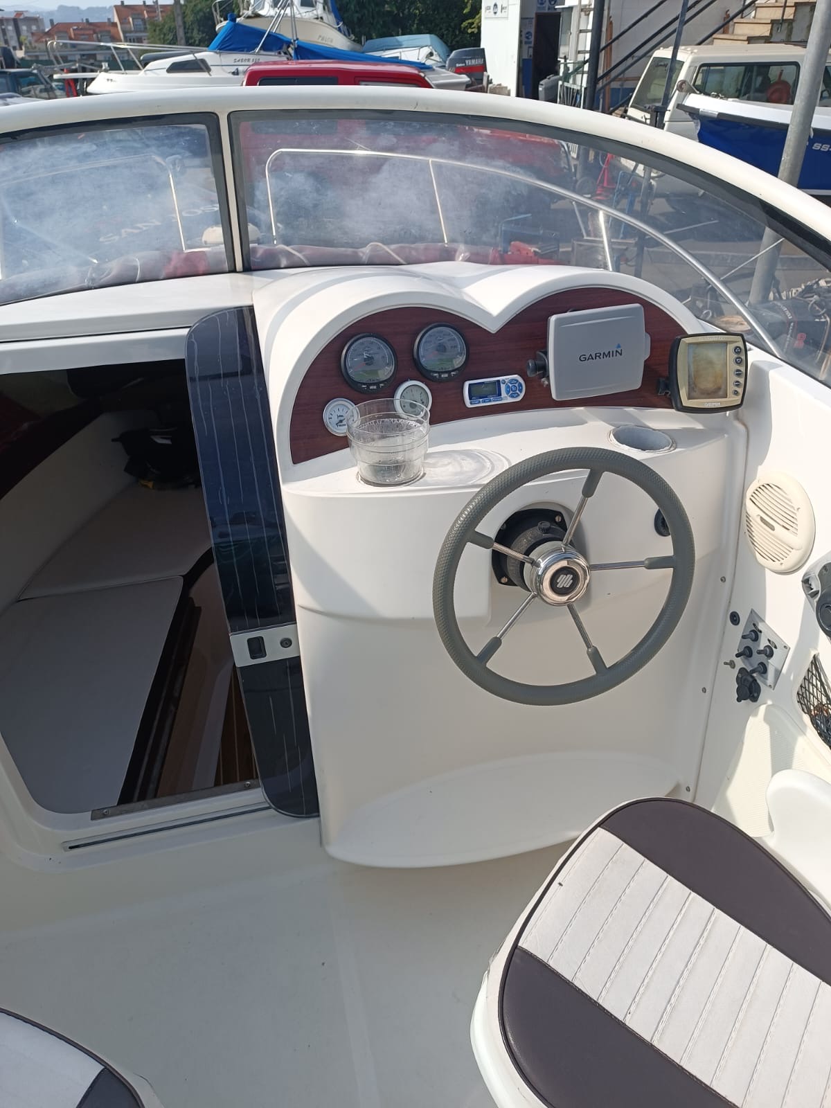 Pilothouse - Quicksilver 620 Cruise